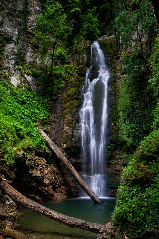 Верхний Ажекский водопад