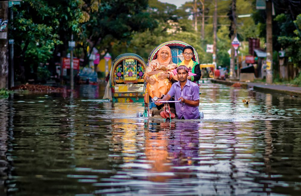 When road is like a Sea.