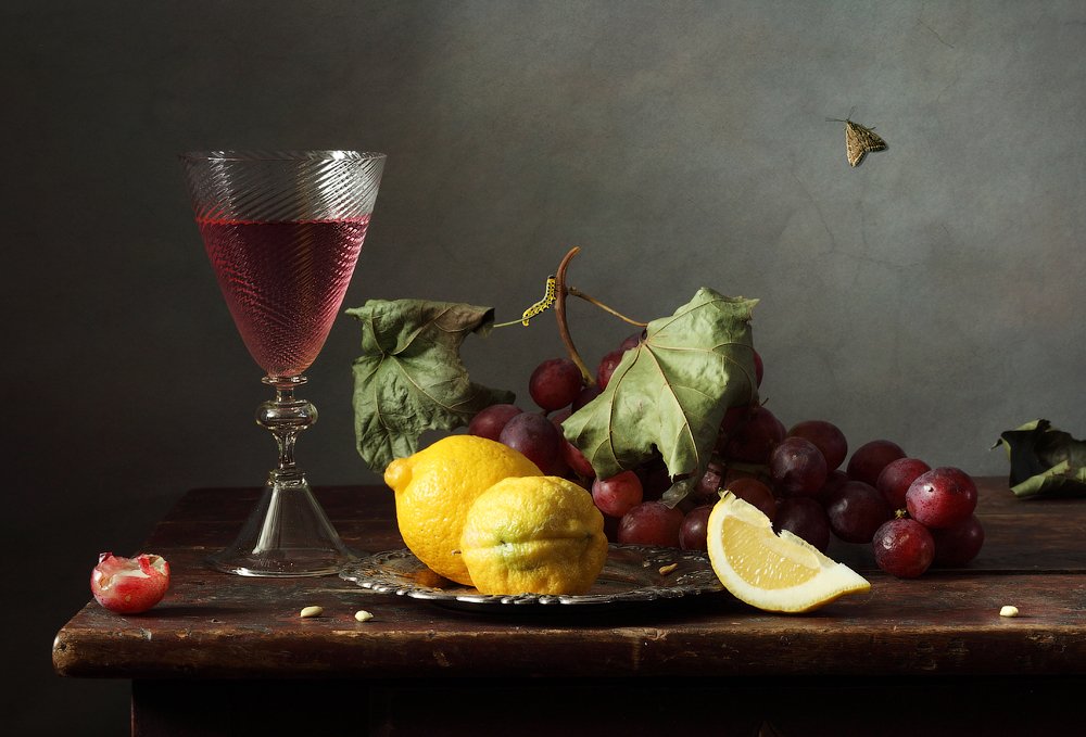 Лимоны и виноград