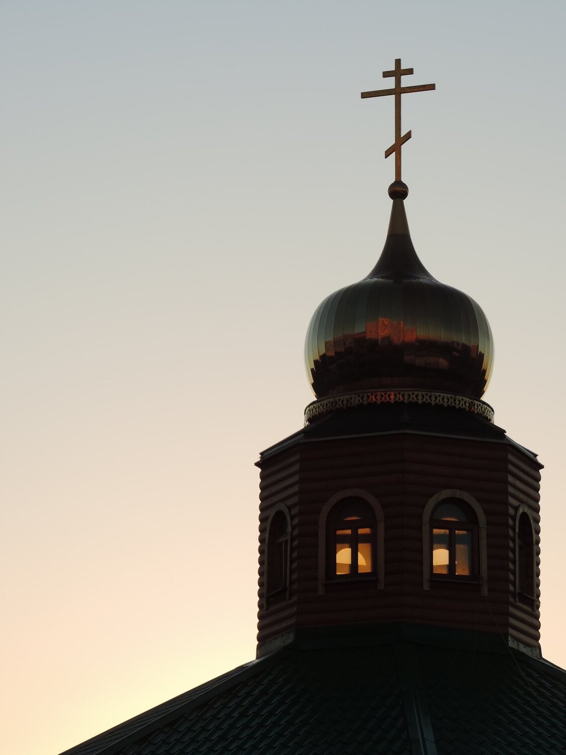 Храм на закате