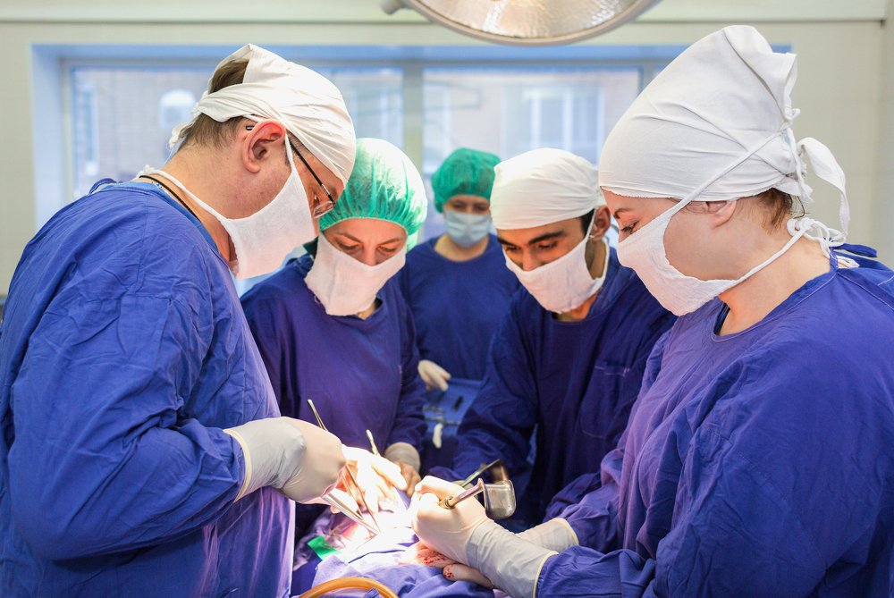 Спасая жизни...