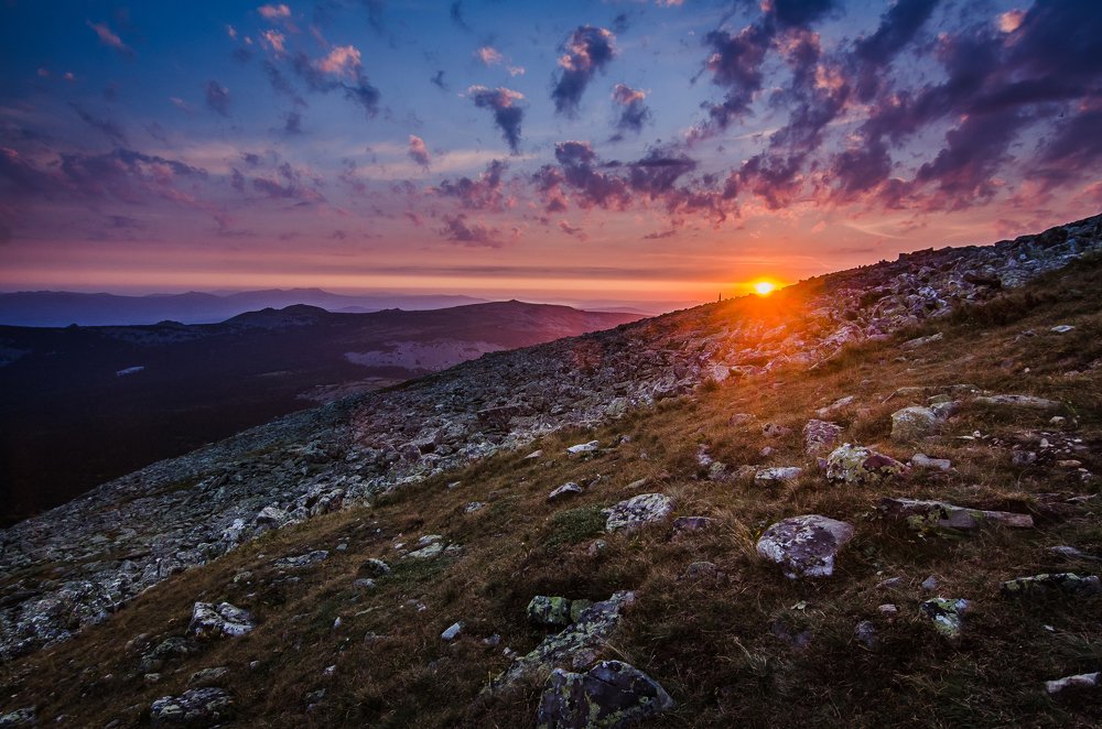 И воздух засиял