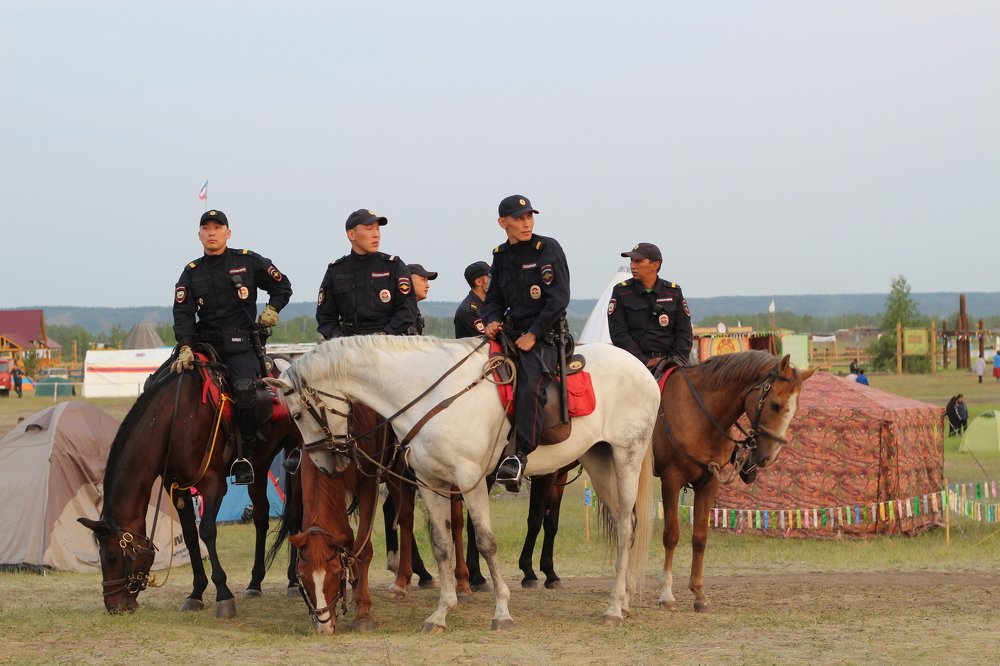 Конная полиция