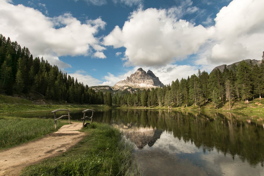 Tre Cime reflections in Lake Antorno