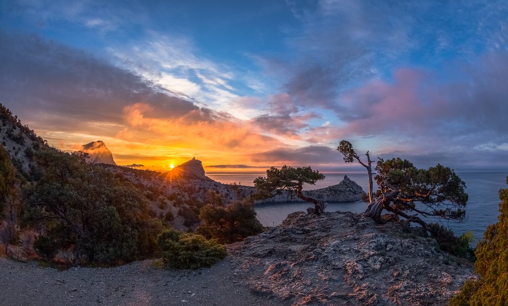 Встречая весеннее солнце.