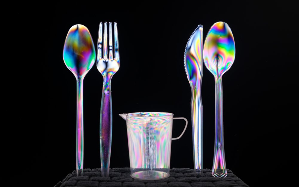 Dining with plastic.