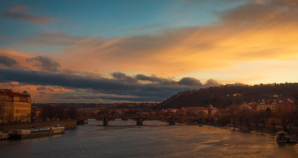 Закат на Влтаве.
