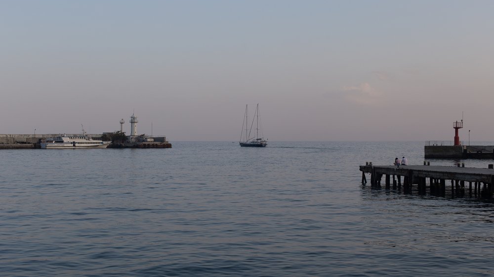 На набережной Ялты