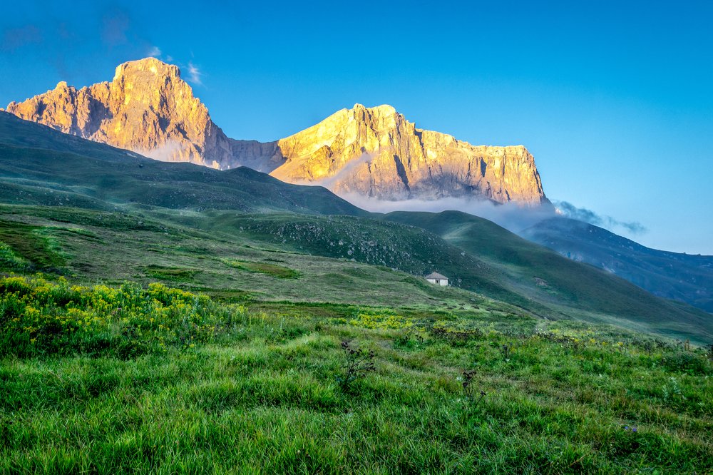 Закат в горах