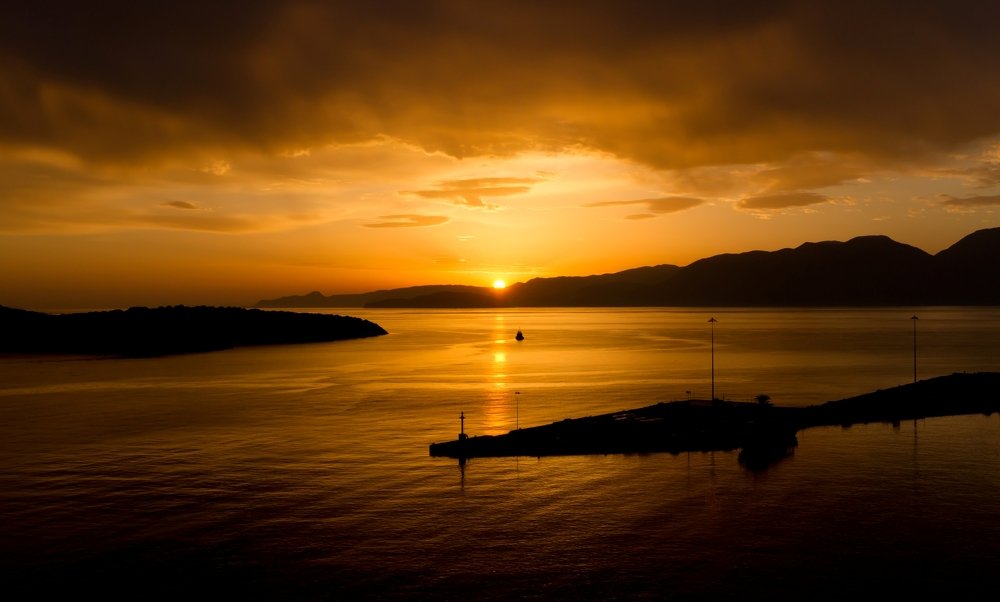 Восход солнца в Агиос Николаос