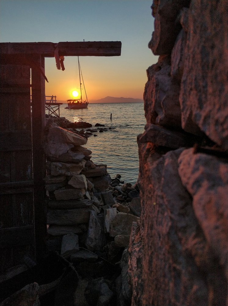 Sunrise over the sails