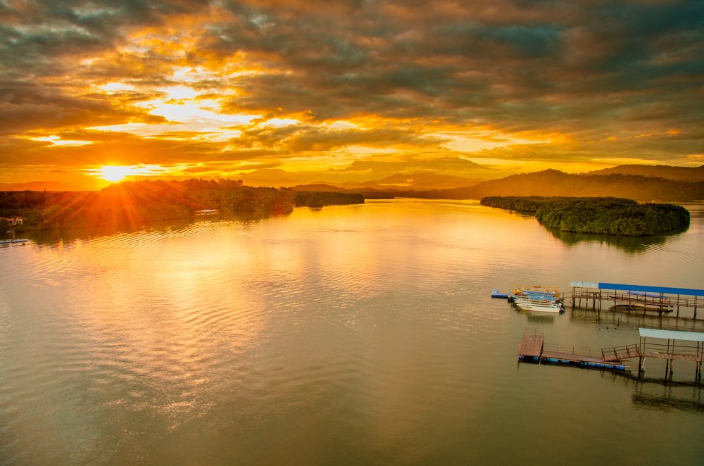 Sunrise starts light on earth