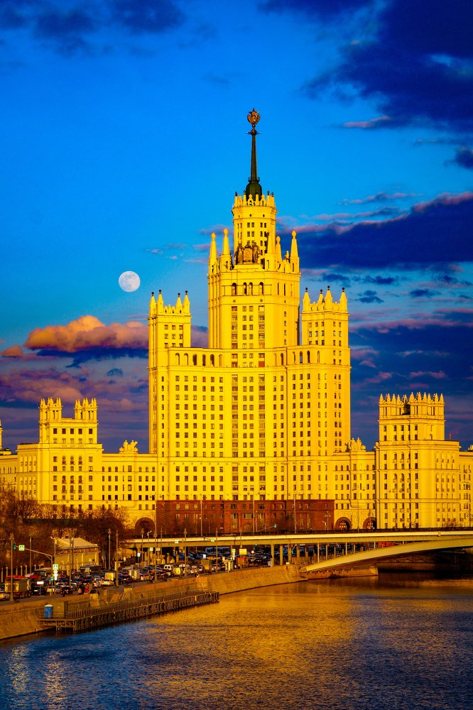 Высотка на Котельнической набережной, Москва, Россия