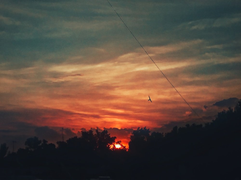 От заката до рассвета.