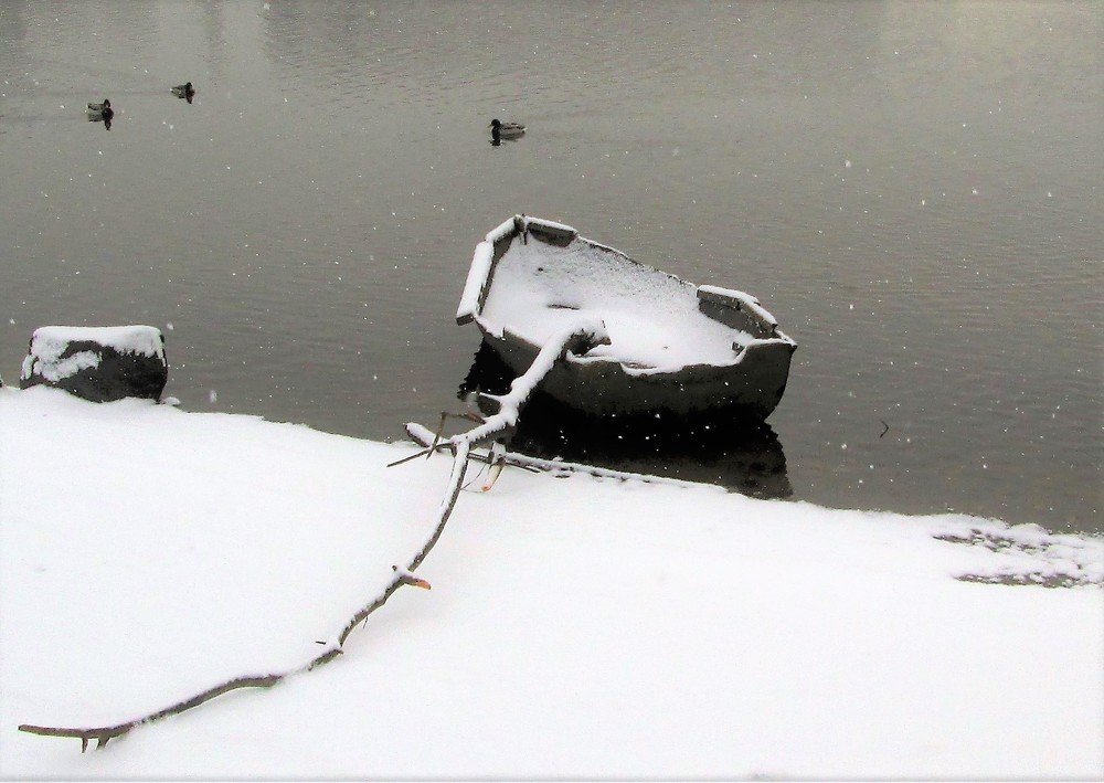 Зимняя лодка