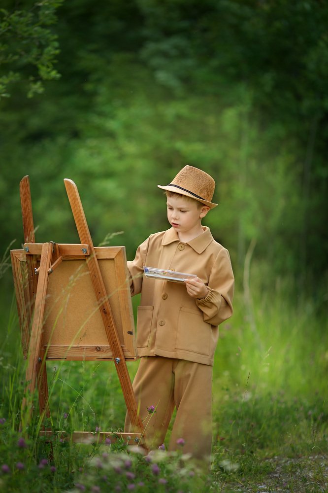Юный художник