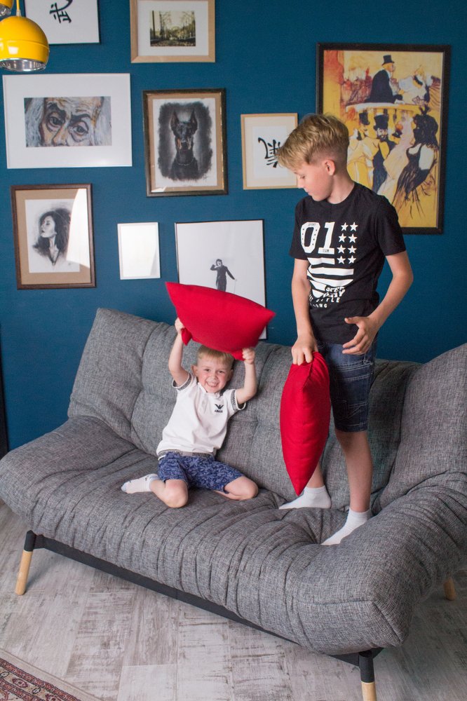 Родные люди