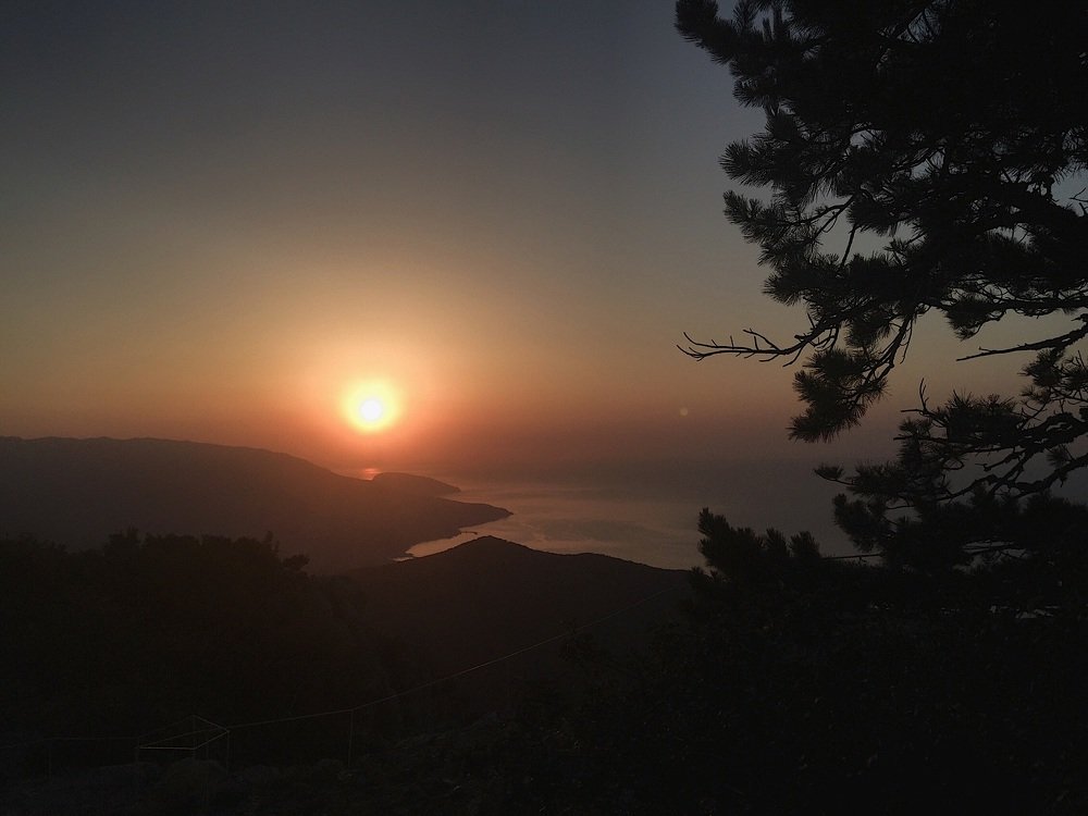 Рассвет. Ай Петри