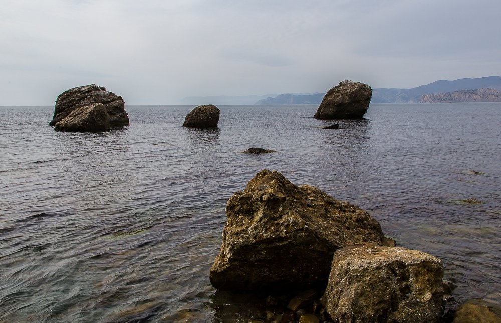 Камни Меганома