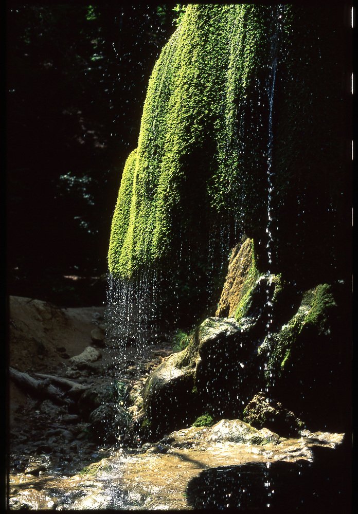 Водопад Серебряный струи
