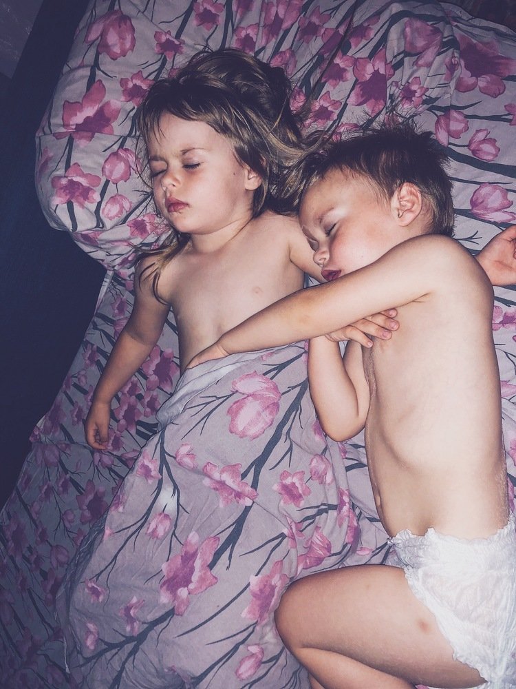 Днем драка,ночью любовь