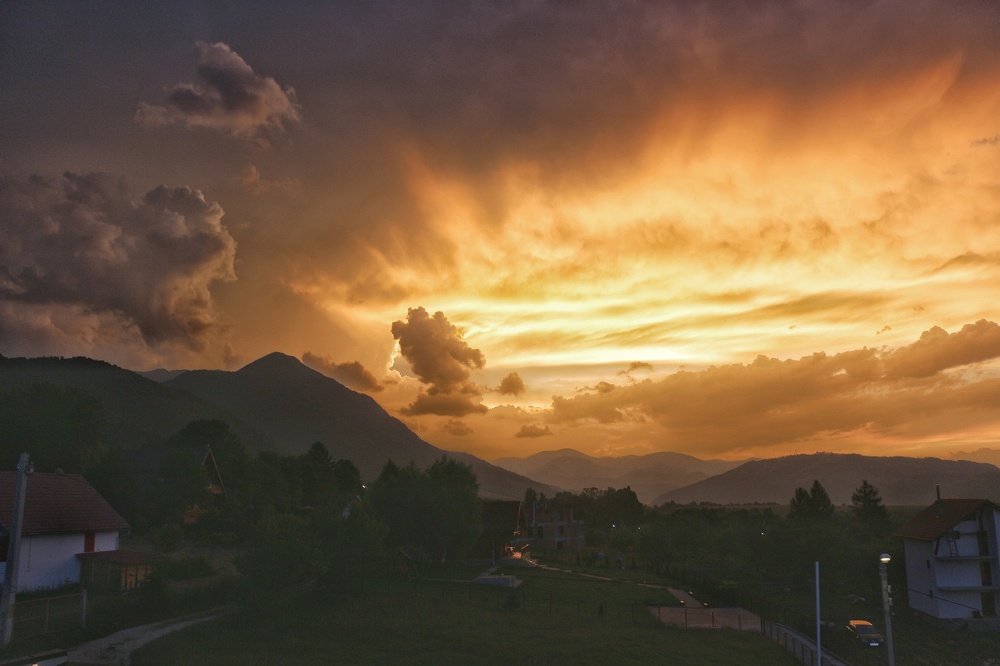 Clouds, mountain and sunshine