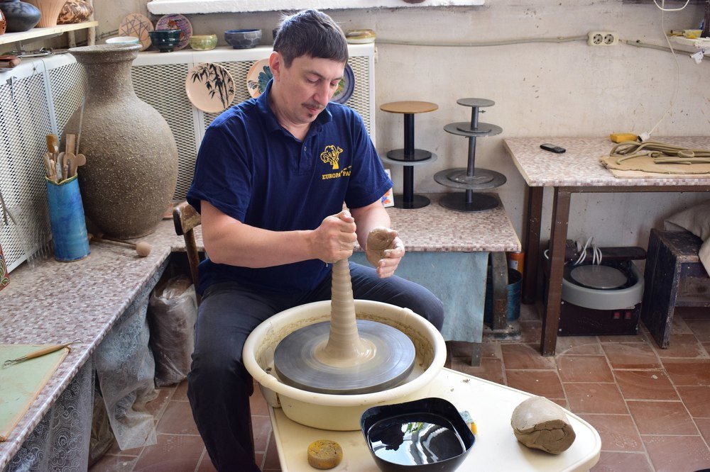 Изготовление глиняных изделий