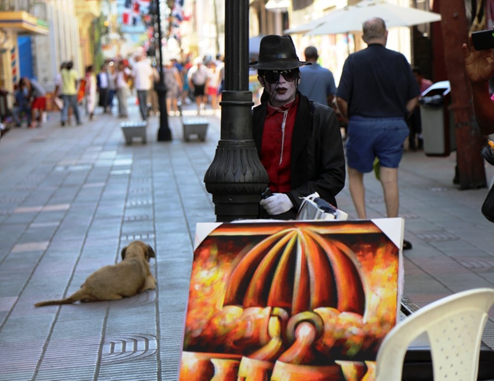 Michael Jackson on a walk on the boulevard