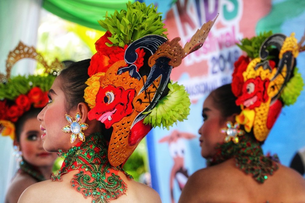 Muka penari traditional