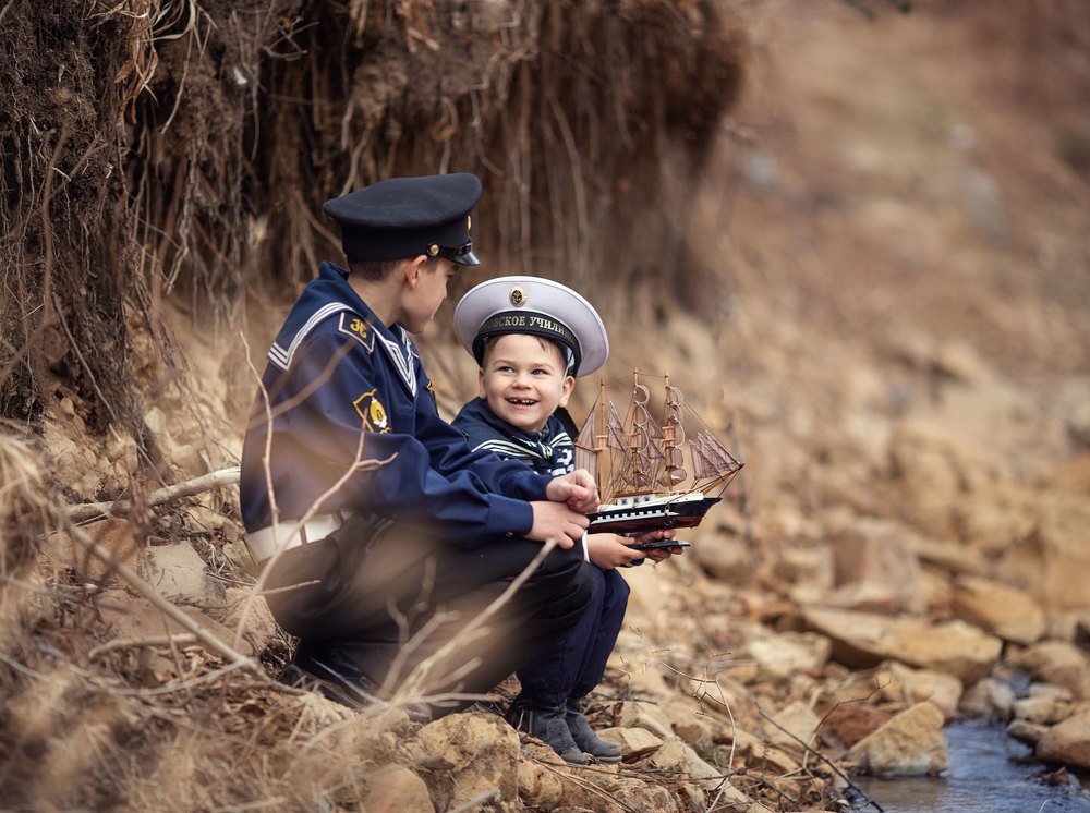 Старший брат