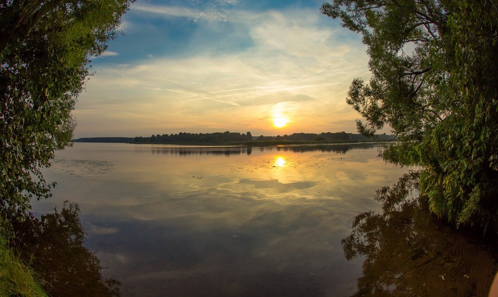 Начало дня на Волге.