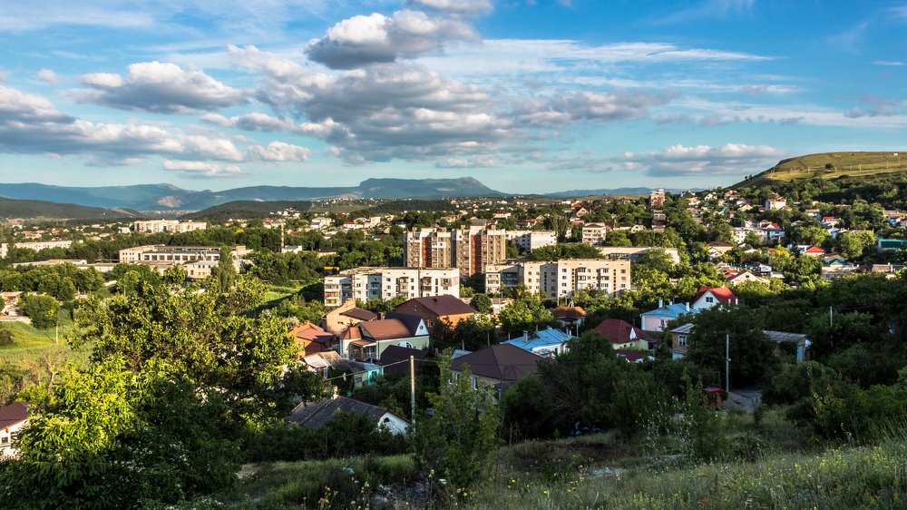 Simferopol and Chatyr-Dah mountain