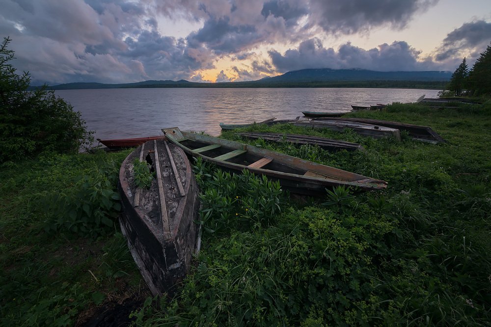 Лодки на Зюраткуле