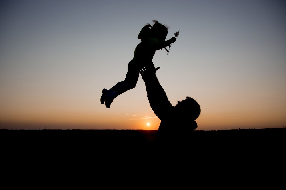 Закат в поле