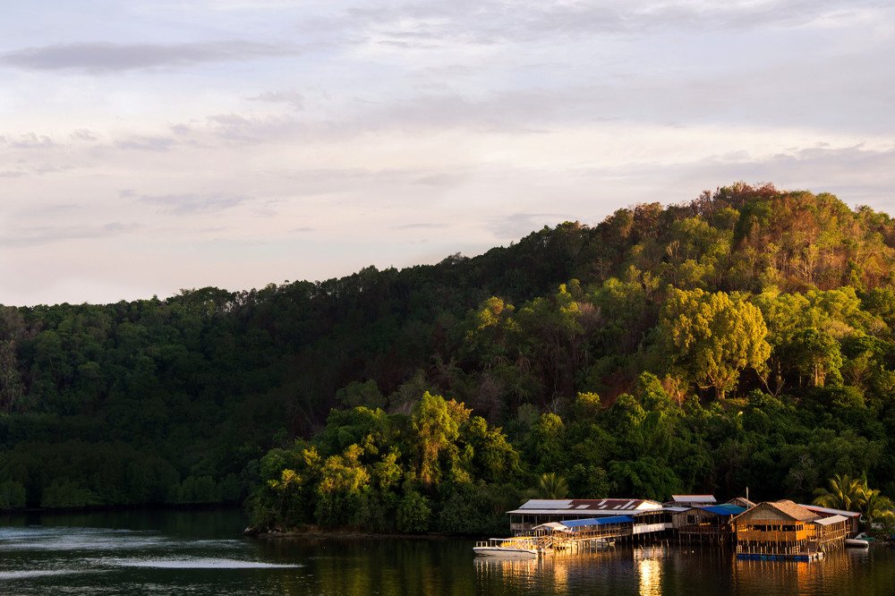 Riverside Houses (Tuaran Sabah).