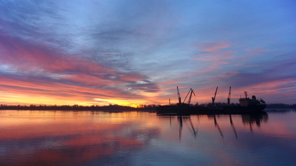 На утренней вахте...