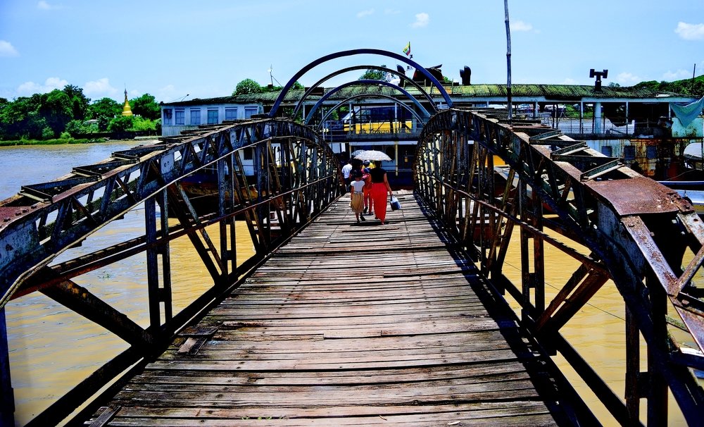 Photograph by zawlatt Myo