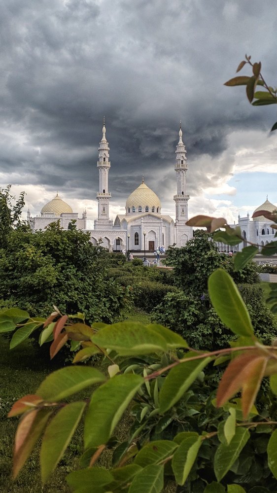 Болгар. Белая мечеть.