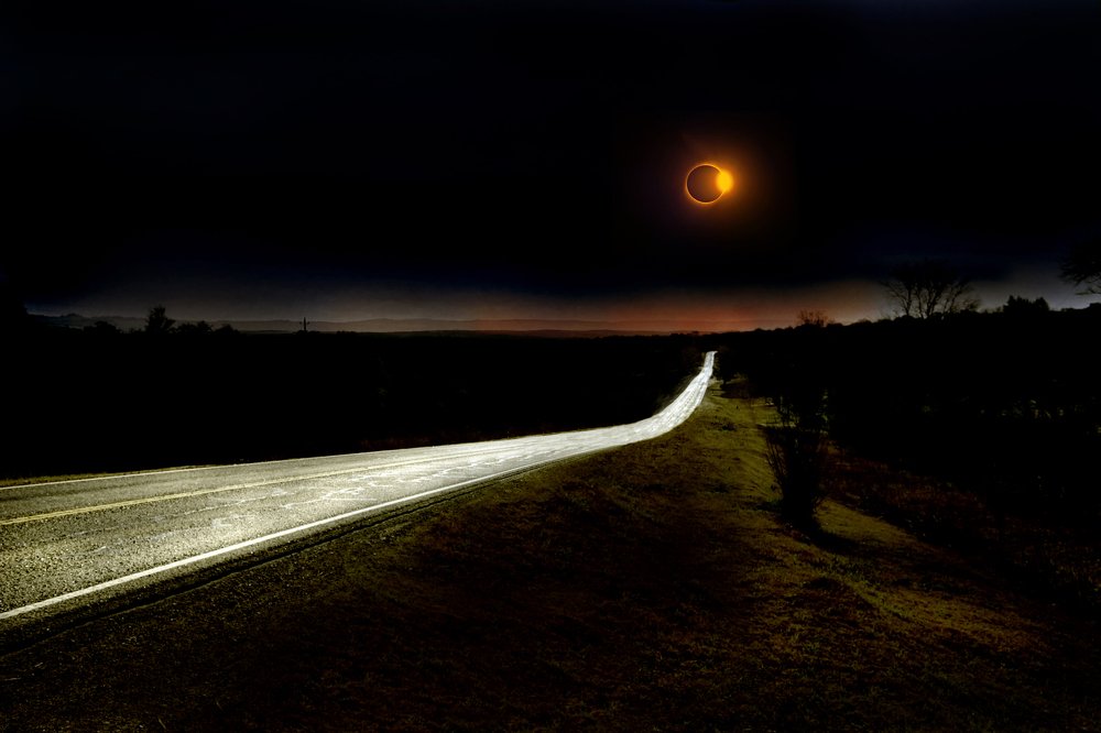 Camino al eclipse