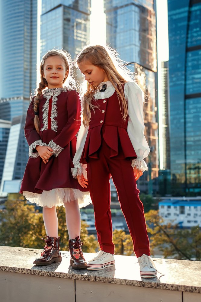 Среди толпы