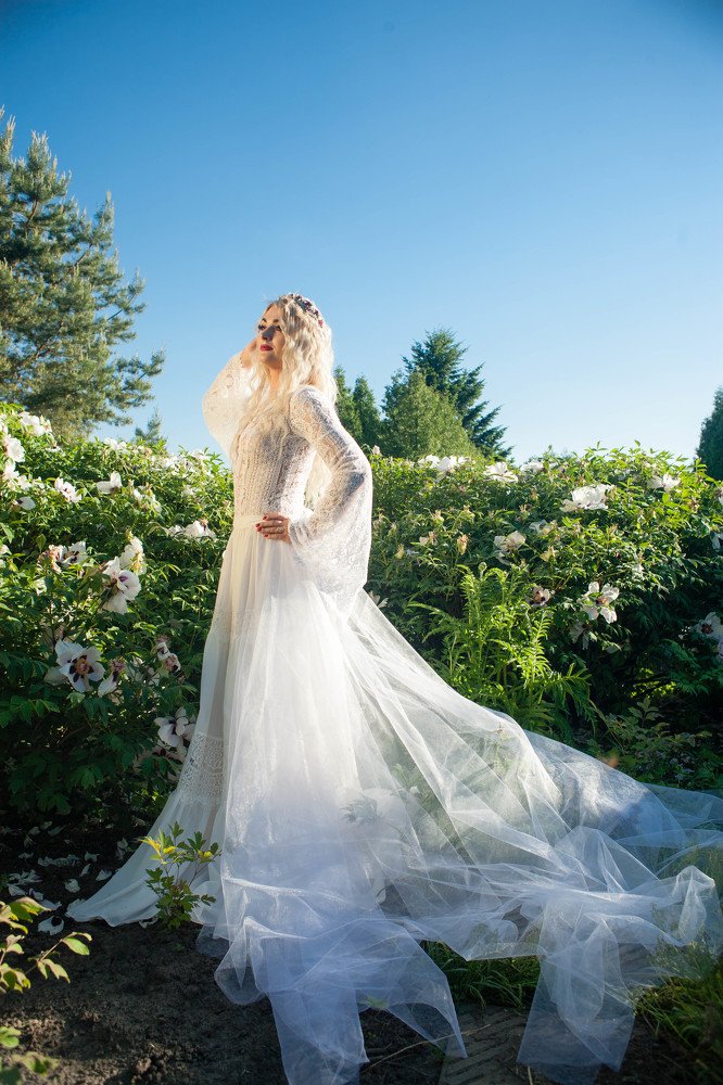 Алиса в Зазеркалье