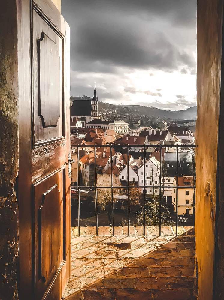 Door to an alternate universe