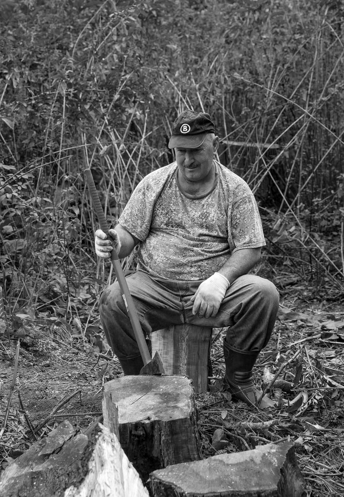 Дровосек на отдыхе..