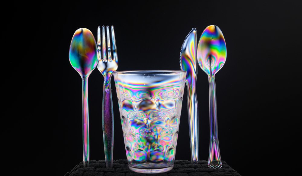 Dining with plastic.