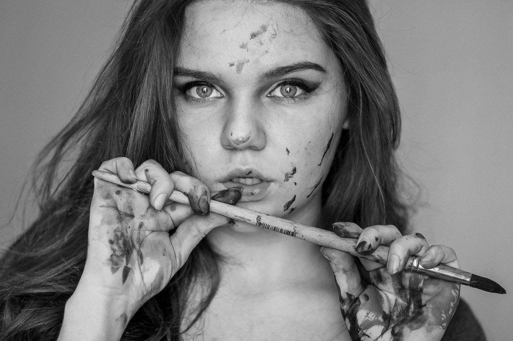 Художница Елена