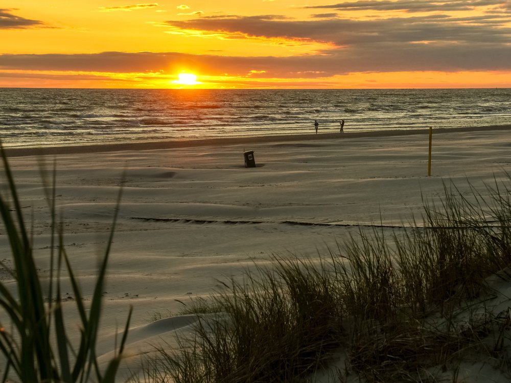 Лиепая. Вечерний пляж.