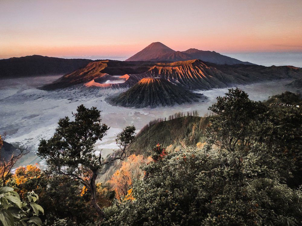 Bromo Sunrise View Point