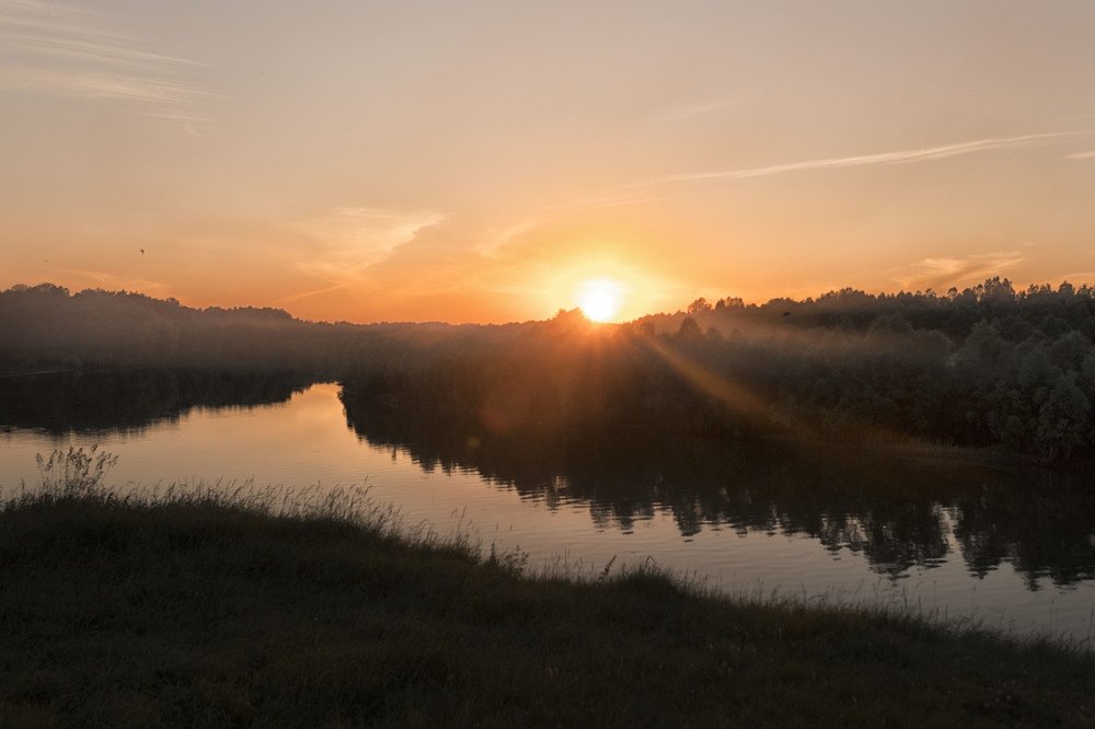 Закат на реке Обь