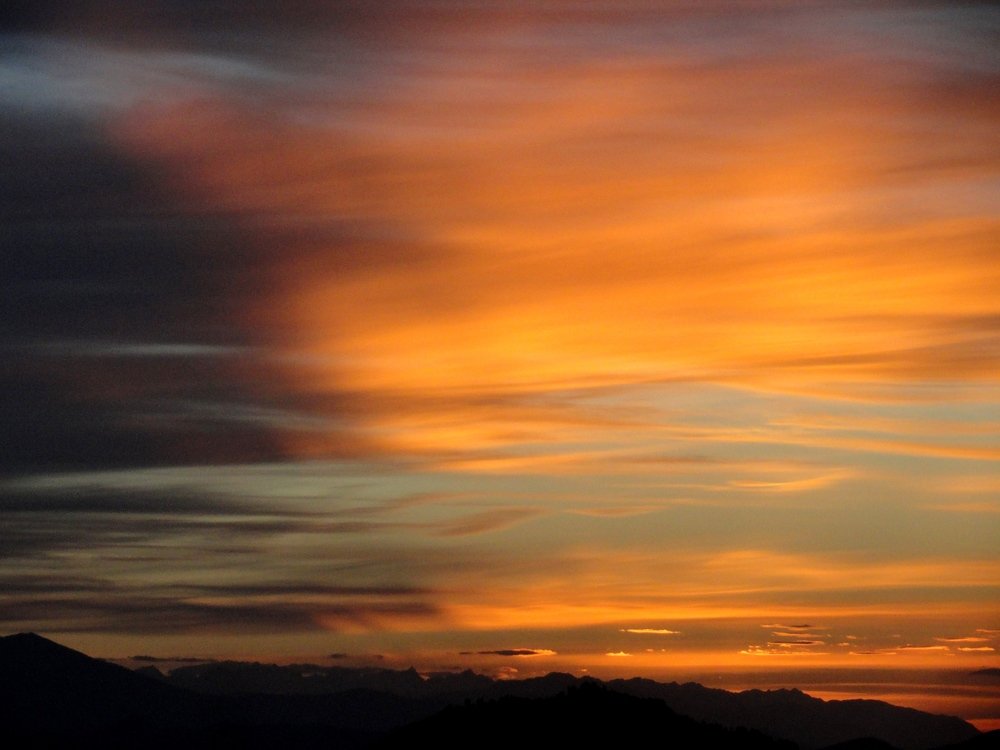 Восход над Гималаями