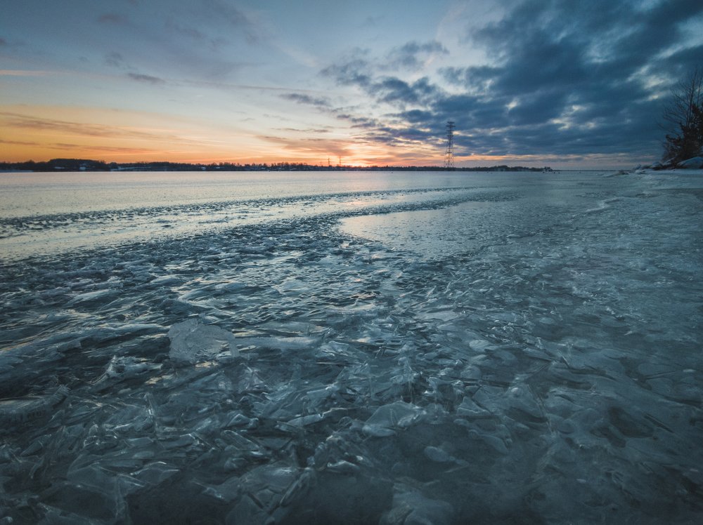 Зимний закат на реке Даугава